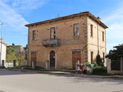 Casa singola in Via Belvedere a Spinetoli