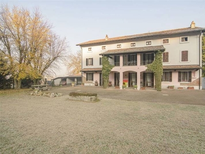 Casa singola in Via Borgo, 5 a Cigognola