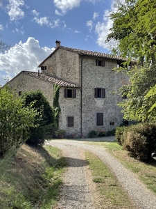 Colonica in vendita a Barberino Di Mugello Firenze Bilancino