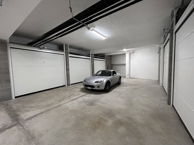 Garage / posto auto in vendita a Varese Centro