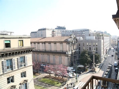 Quadrilocale in zona Bocconi, Corso Italia, Ticinese a Milano