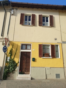 Terratetto in vendita a Lomagna Lecco