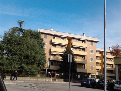 Trilocale in Sesto Ulteriano in zona Sesto Ulteriano a San Giuliano Milanese