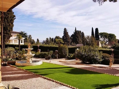 Villa bifamiliare in vendita a Gardone Riviera Brescia Gardone Sotto