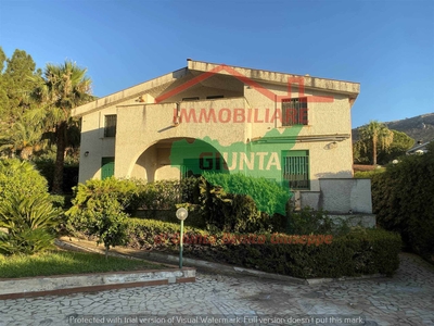 Villa in vendita a Cinisi Palermo