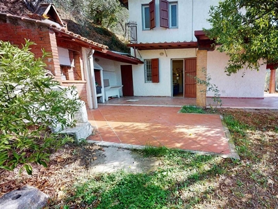 Villa in vendita a Massarosa Lucca Stiava