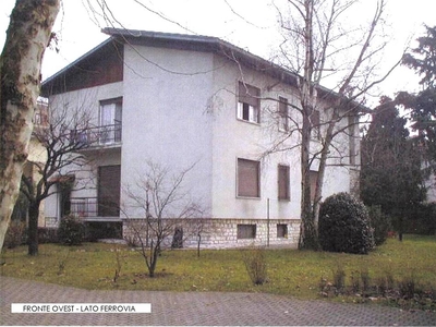 Villa in vendita a Monza Monza Brianza San Rocco