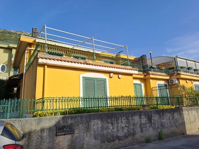Villa in vendita a San Cipriano Picentino Salerno Filetta