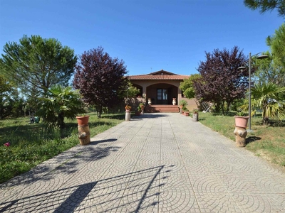 Villa in vendita a Siena Cerchiaia