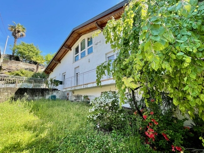 Villa in vendita a Verbania Biganzolo