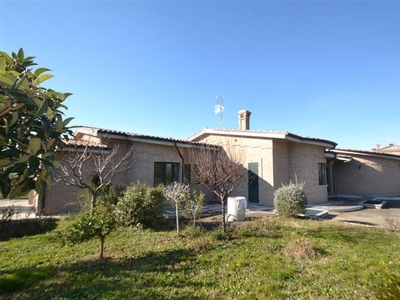 Villa in Via Colleappeso a Monteprandone
