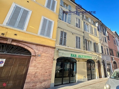 Appartamento in Vendita in Strada Nino Bixio a Parma