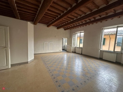 Appartamento in Vendita in Via Guglielmo Oberdan a Pisa