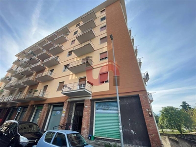 Appartamento in Via Munazio Planco in zona Centro a Benevento