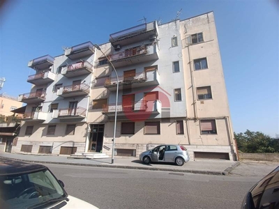 Appartamento in Viale Dei Rettori in zona Centro a Benevento