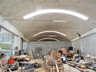 Capannone / Fondo - Industriale/Artigianale a Cannella, Senigallia