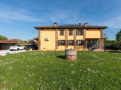 Casa Bi/Trifamiliare in Vendita in Via Nuova Inferiore a Minerbio