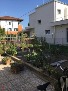 Casa Bi/Trifamiliare in Vendita in Via Scaltenigo a Mirano