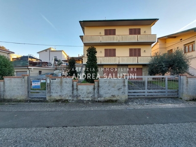 Casa indipendente con terrazzi, Montopoli in Val d'Arno san romano