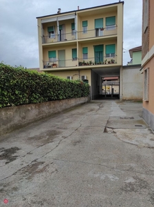 Garage/Posto auto in Vendita in Via CASTELLAZZO a Orbassano