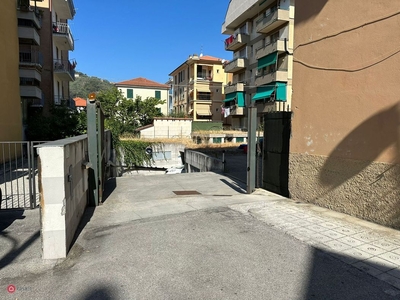 Garage/Posto auto in Vendita in Via Piaggio a Sestri Levante