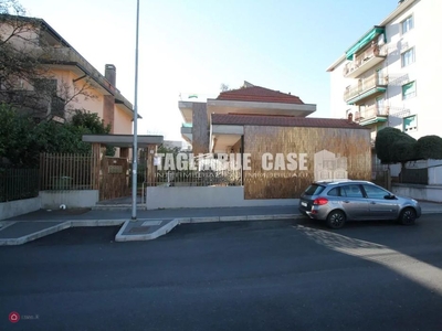 Garage/Posto auto in Vendita in Via Pietro Toselli 53 a Bresso