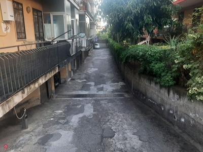 Garage/Posto auto in Vendita in Via Santa Maria La Stella a Aci Sant'Antonio