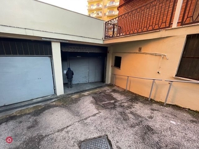 Garage/Posto auto in Vendita in Via Tancredi Cartella a Roma
