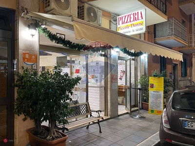 Negozio/Locale commerciale in Vendita in Via Buccari 34 a Bari