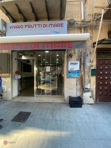 Negozio/Locale commerciale in Vendita in Via DANTE PIAZZA VIRGILIO a Palermo