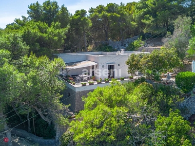 Villa in Vendita in Litoranea per Santa Cesarea Terme a Castro