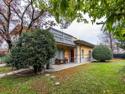 Villa in Vendita in Via casolini 1 /F a Terno d'Isola