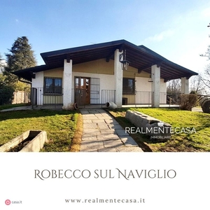 Villa in Vendita in Via IV giugno a Robecco sul Naviglio