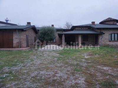 Villa nuova a San Felice sul Panaro - Villa ristrutturata San Felice sul Panaro