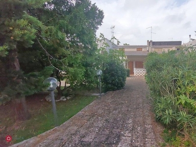 Villa in Vendita in VPXG+88 a Cassano delle Murge