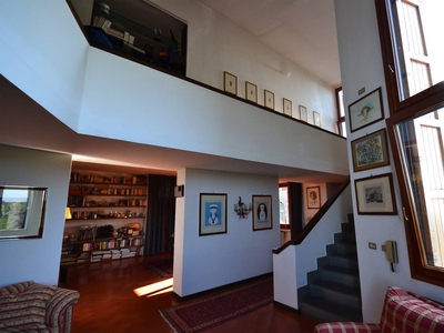 Villa in vendita a Siena Vico Alto