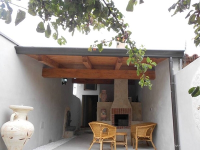 Ampia Casa a 2 km dalle slendide spiagge del Sinis con Zona Bimbi in cortile