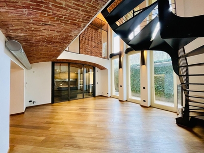 Appartamento di lusso di 260 m² in vendita Via Asti 41, Torino, Piemonte