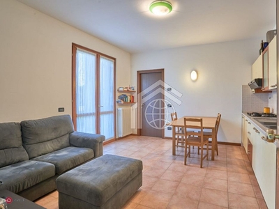 Appartamento in Affitto in Via G. Marconi a Padenghe sul Garda