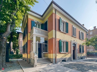 Appartamento in Affitto in Via Pasubio a Bologna