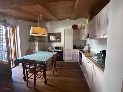 Appartamento in Affitto in Zuel a Cortina d'Ampezzo