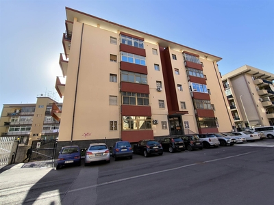 Appartamento in Via Rosso di San Secondo 20 a Catania