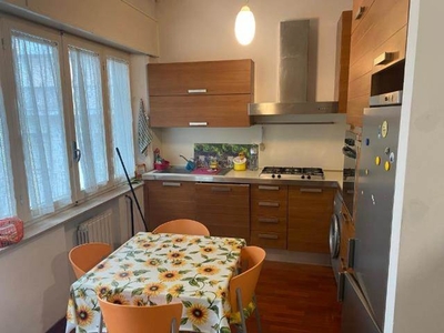 Bilocale ad Ancona, 1 bagno, arredato, 66 m², 2° piano in vendita