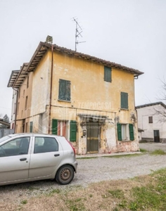 Casa indipendente in vendita a Cadelbosco Di Sopra