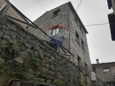 Casa indipendente in vendita a Roccagloriosa