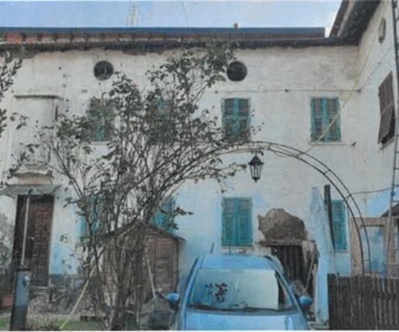 Casa semindipendente in Via Raineri Angelo 6, Cassano Spinola, 1 bagno
