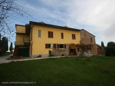 Casale in vendita a Lucignano