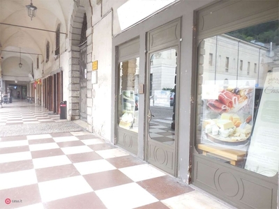 Negozio/Locale commerciale in Affitto in a Vittorio Veneto