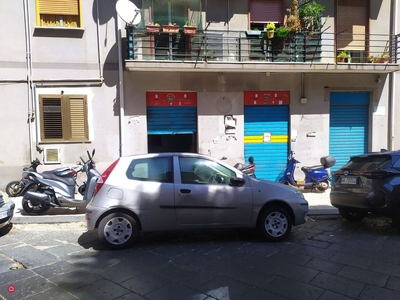 Negozio/Locale commerciale in Affitto in Via Santa Cecilia 266 a Messina