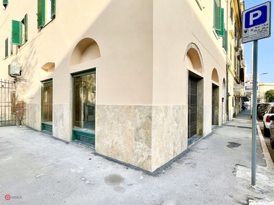 Negozio/Locale commerciale in Affitto in Viale Giacomo Matteotti a Grosseto